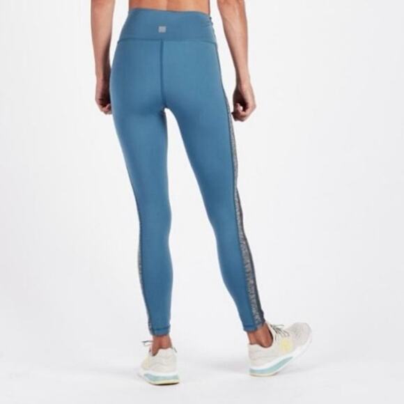 Vuori Racer High-Rise Blue/Gray Leggings Women's Size Small - Picture 2 of 10